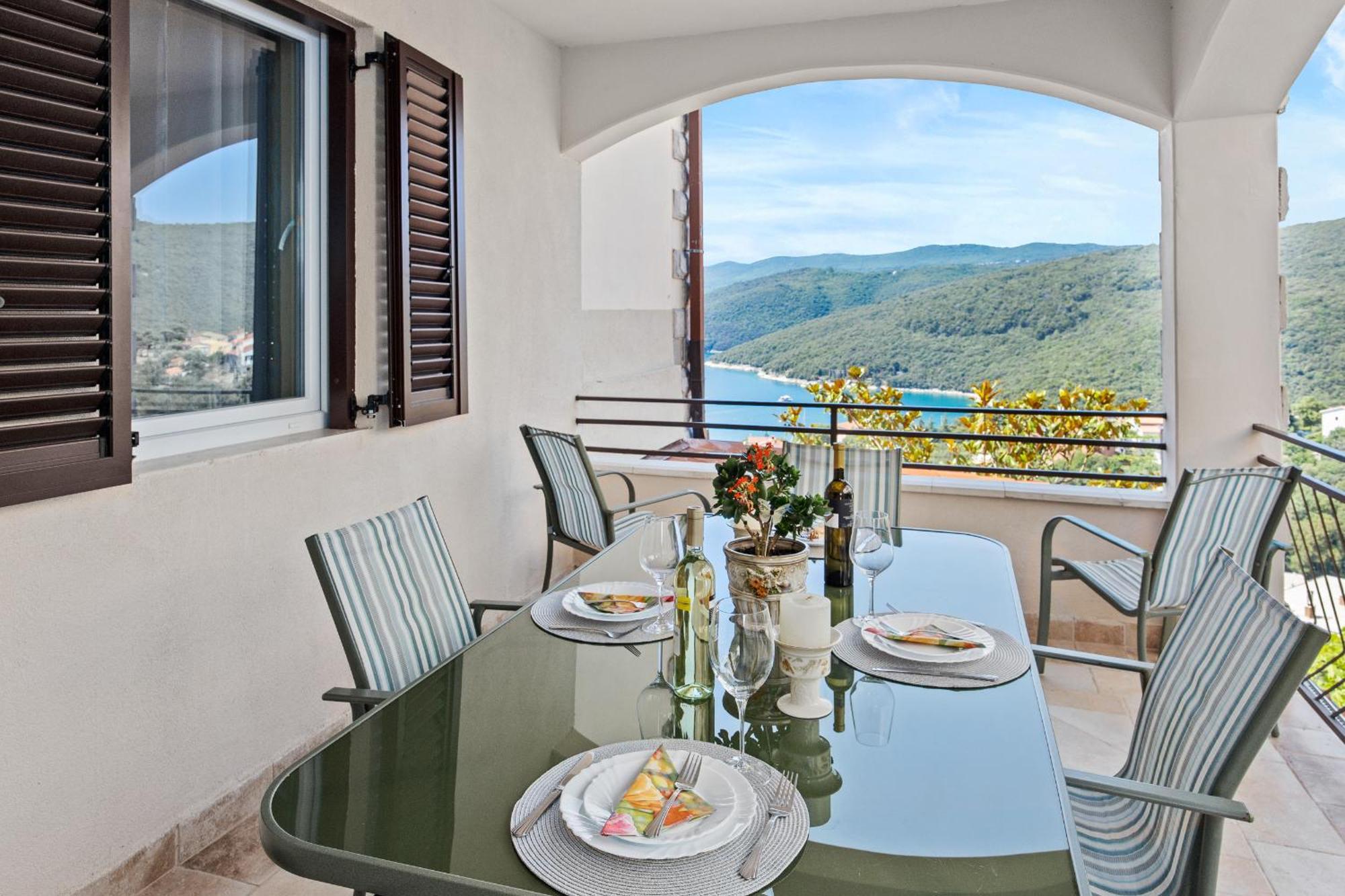 Ladym Apartment Rabac Ngoại thất bức ảnh